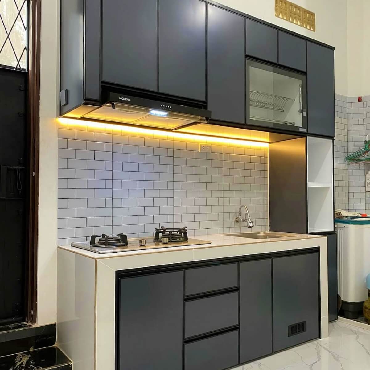 Pintu Geser Aluminium